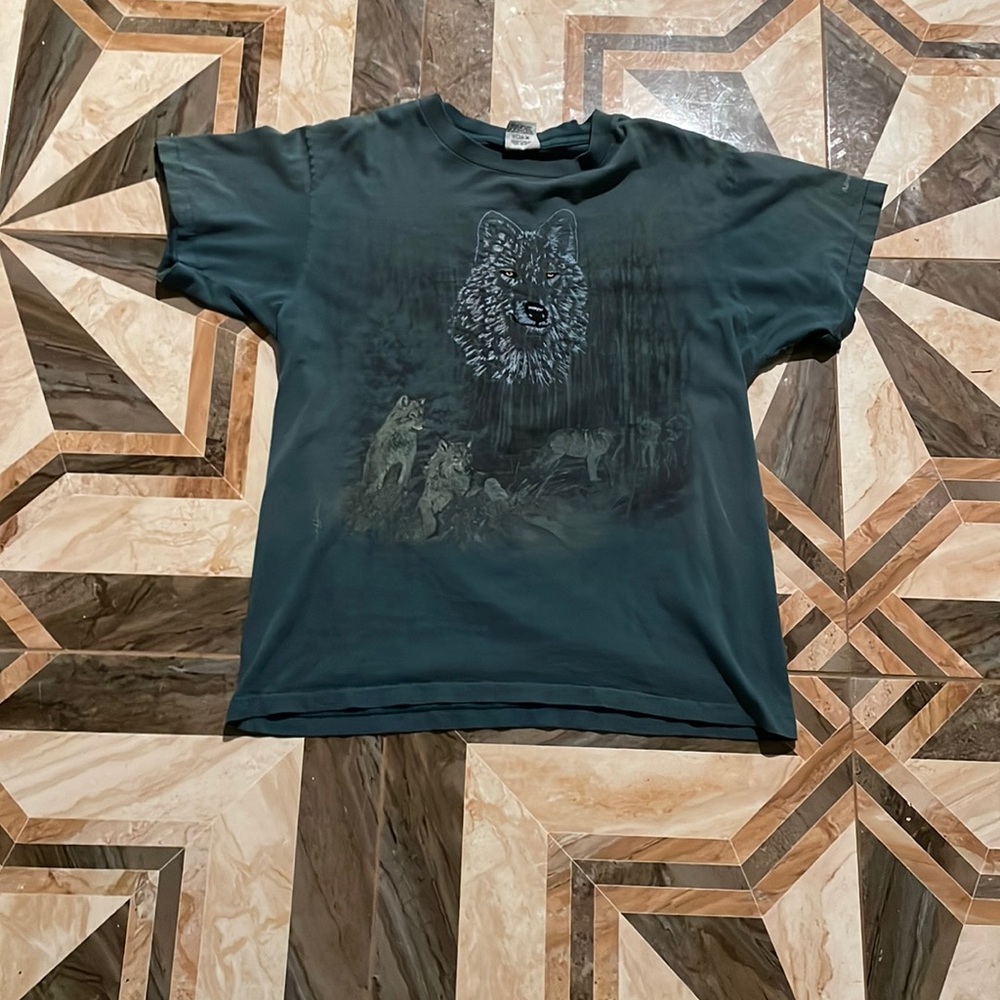 Vintage Wolf Mountain Tee